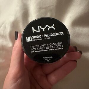 NYX HD Studio Finishing Powder
